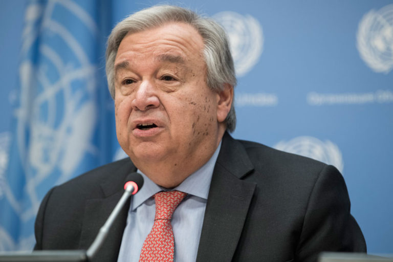 SG gives press con