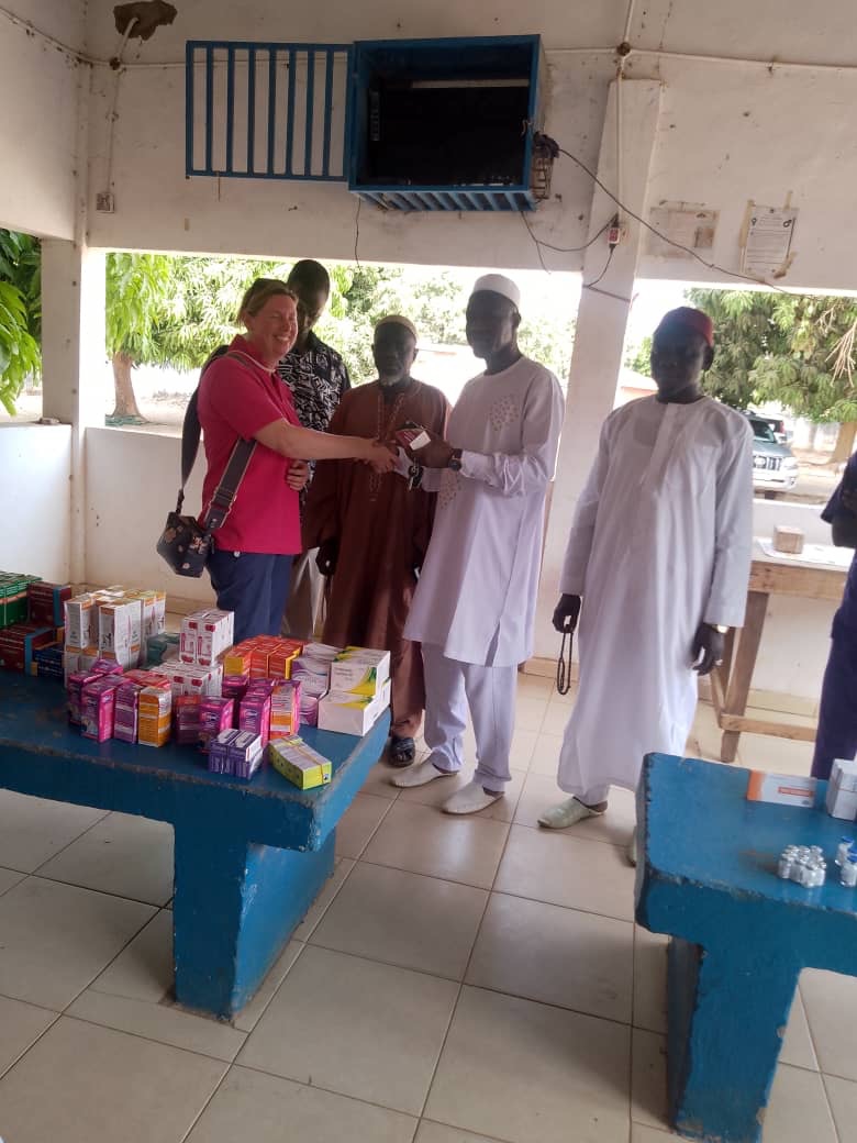 Malvern St. James Girls College donates to IlliasaMinor Health Centre, school