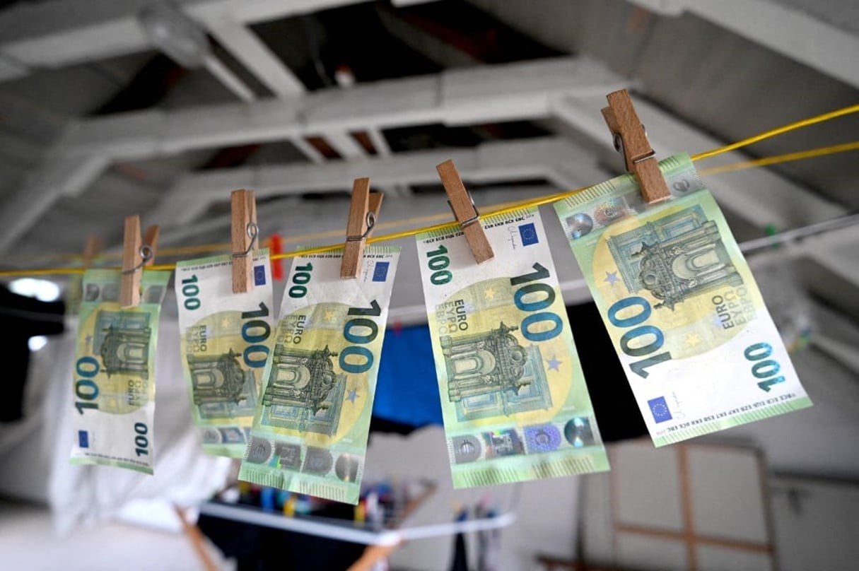 Money Laundering: The EU Places Algeria  on Its Blacklist and Withdraws Senegal.